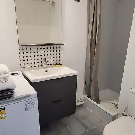 Apartamento Proche Centre Et Avec Clim Et Parking